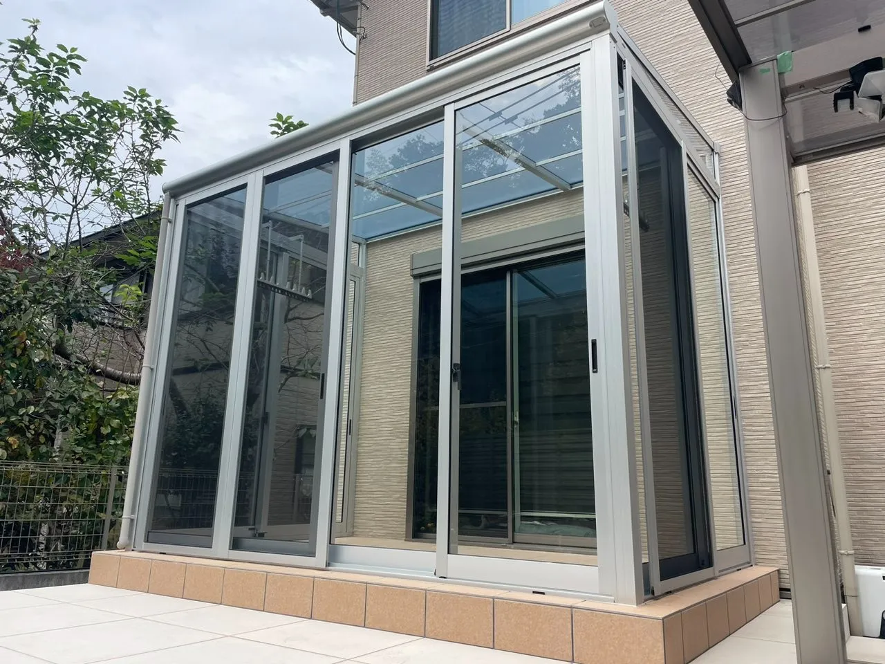 お庭が“もう一部屋”になる人気のガーデンルーム施工
