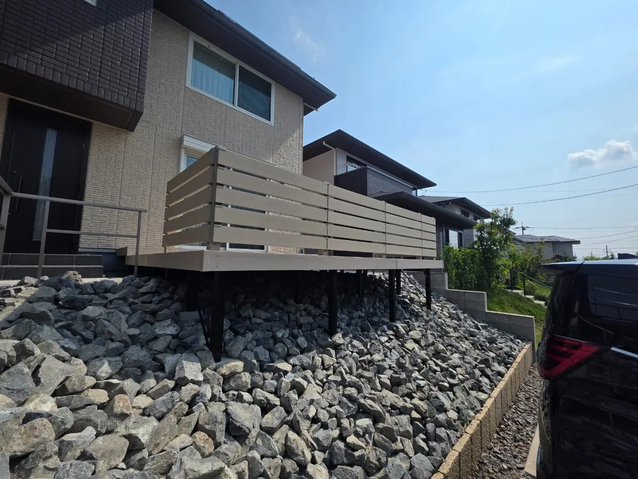 LIXIL 樹ら楽ステージでつくる、開放的なリビング